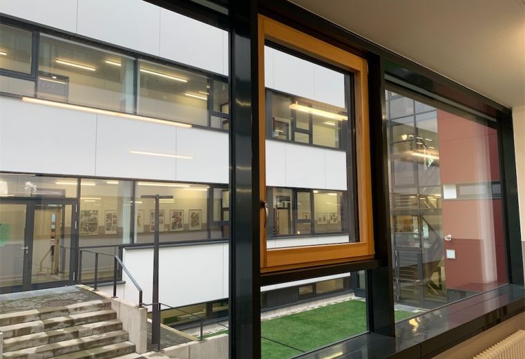 19 Gymnasium Horn 05