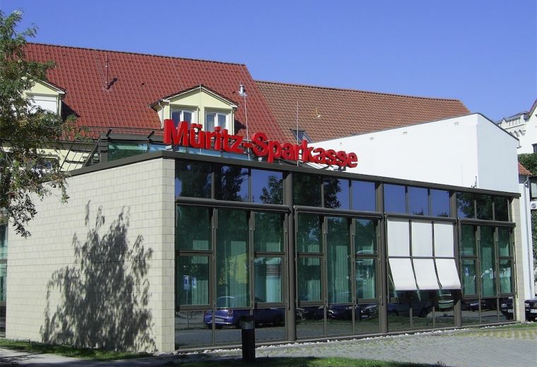 00 Müritzsparkasse Waren Müritz01